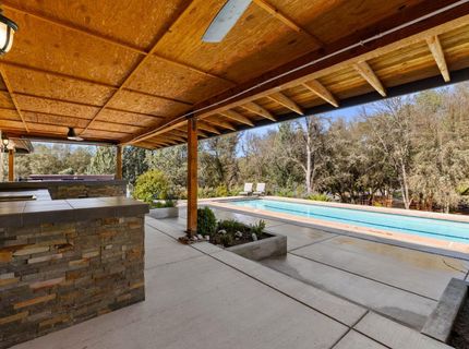 7101 Amoloc Ln, Lotus, CA 95651 Photo