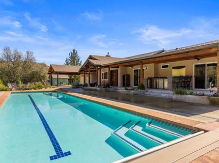 7101 Amoloc Ln, Lotus, CA 95651 Photo
