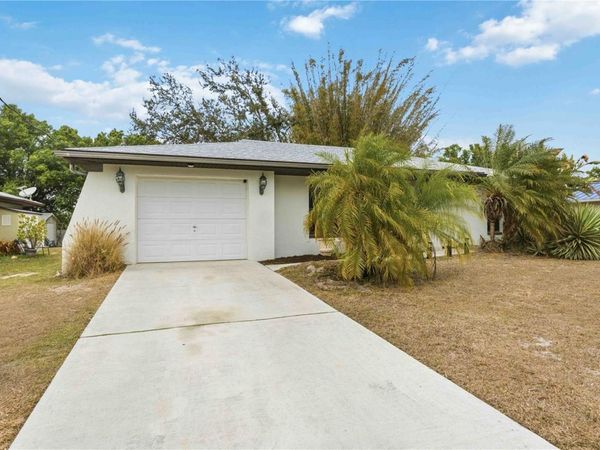 28474 COCO PALM DRIVE , PUNTA GORDA, FL 33982