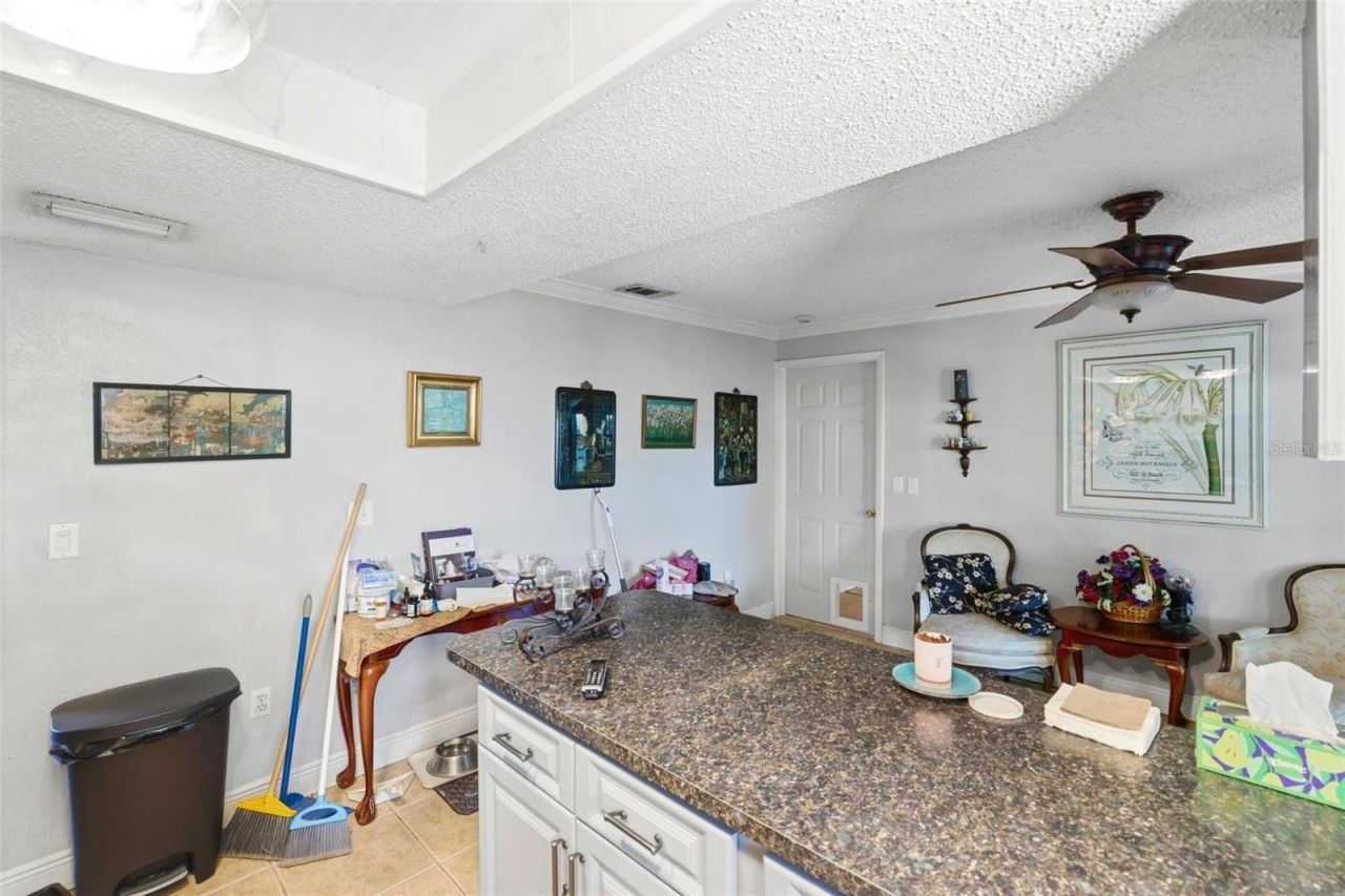 2512 16th Avenue Drive E, Bradenton, FL 34208 Photo