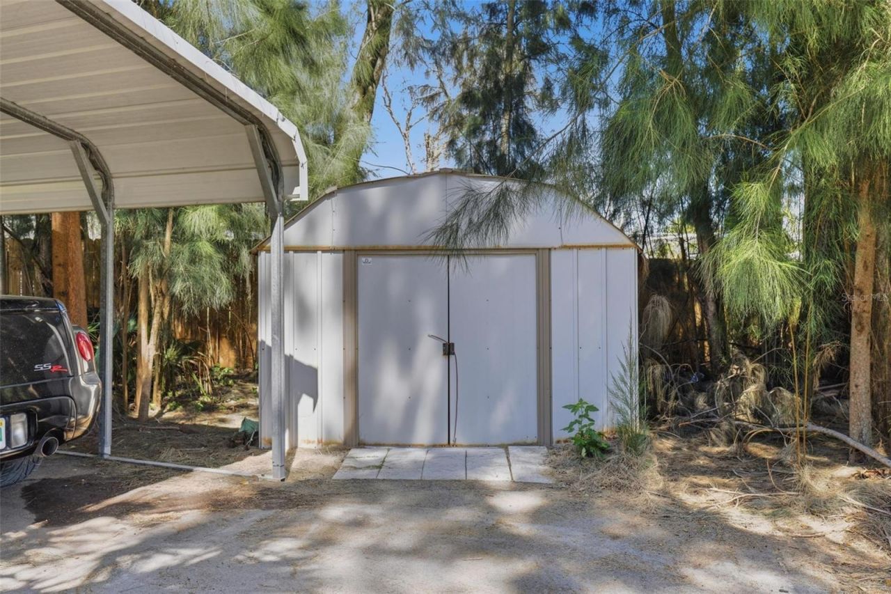 2512 16th Avenue Drive E, Bradenton, FL 34208 Photo