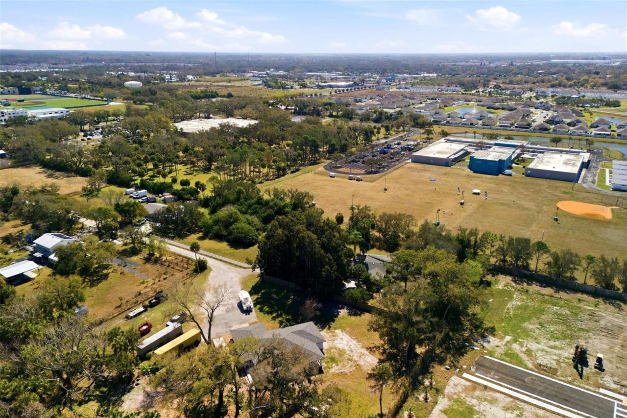 2512 16th Avenue Drive E, Bradenton, FL 34208 Photo