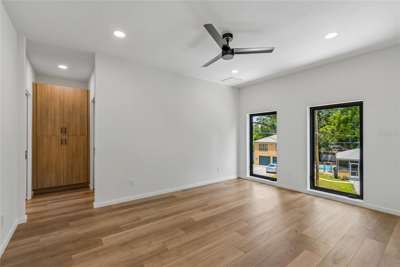 1305 Hilton Place, Tampa, FL 33604 Photo