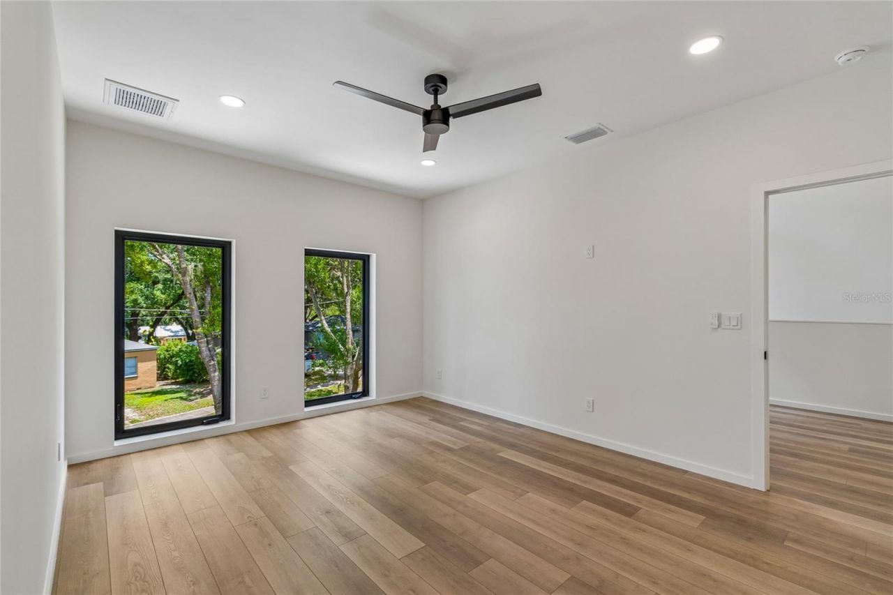1305 Hilton Place, Tampa, FL 33604 Photo