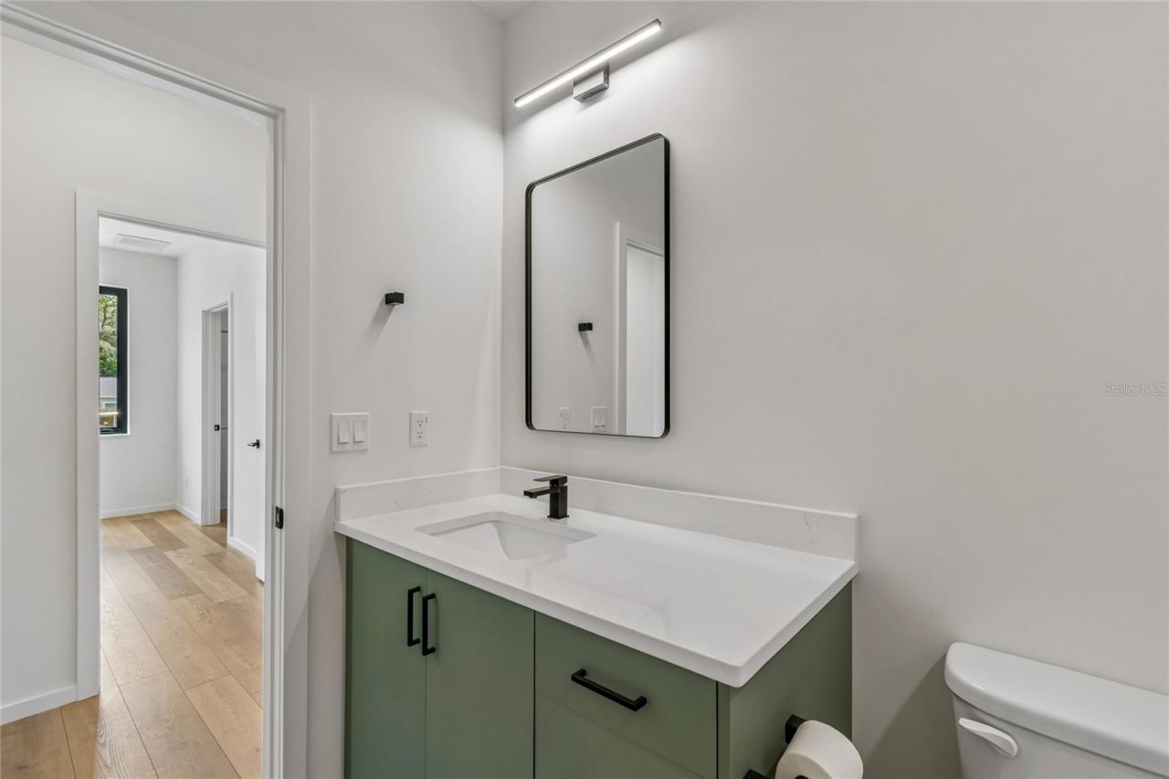 1305 Hilton Place, Tampa, FL 33604 Photo