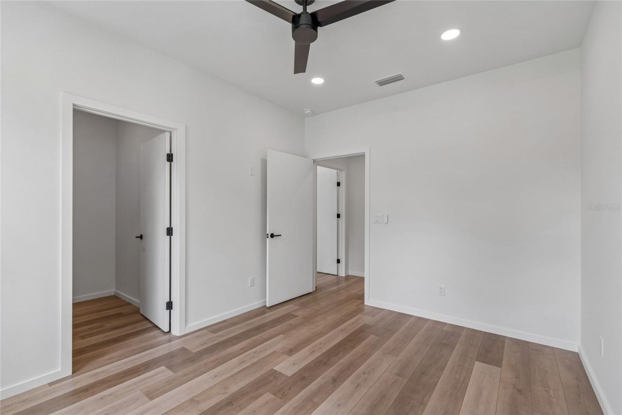 1305 Hilton Place, Tampa, FL 33604 Photo