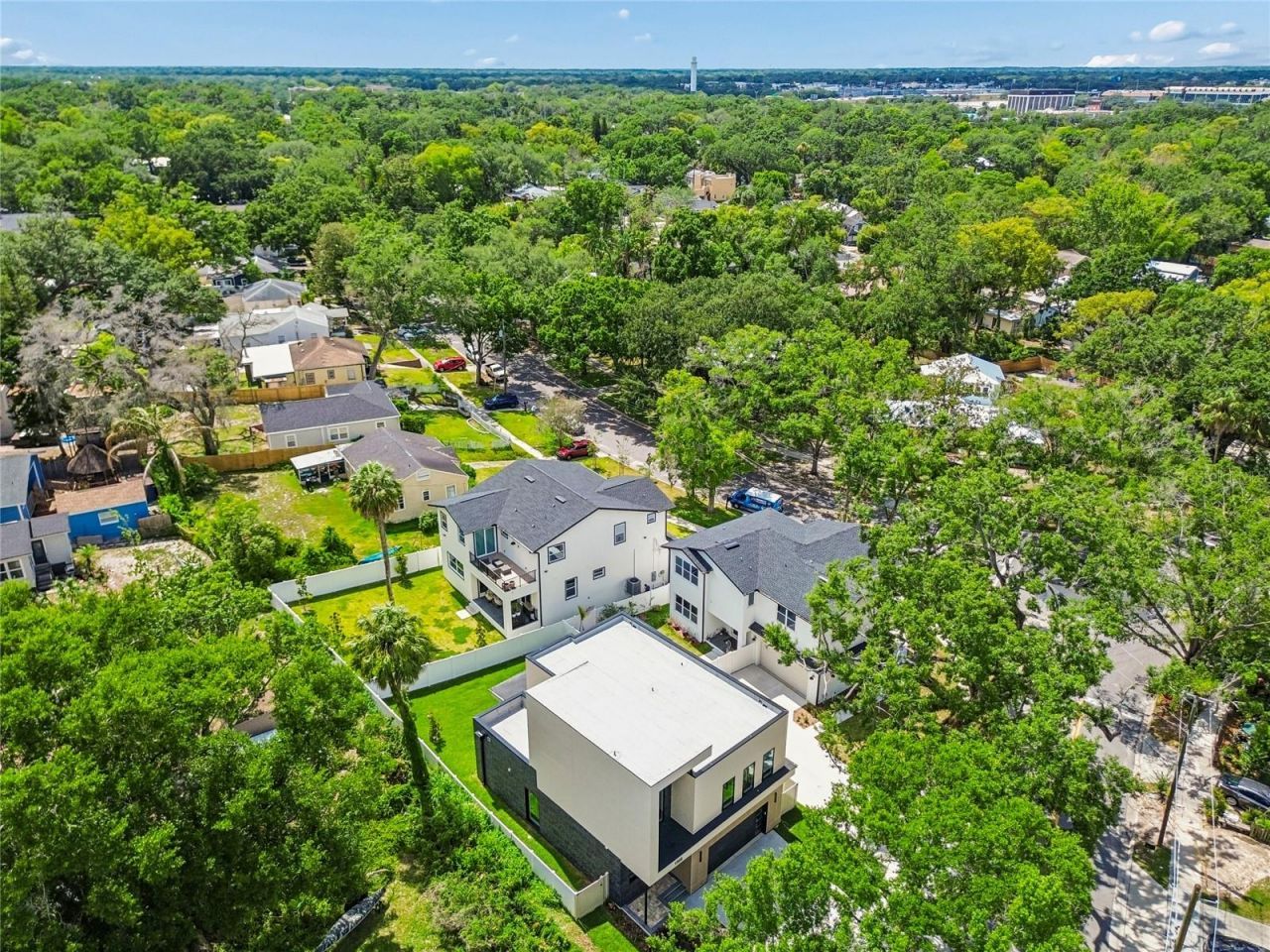 1305 Hilton Place, Tampa, FL 33604 Photo