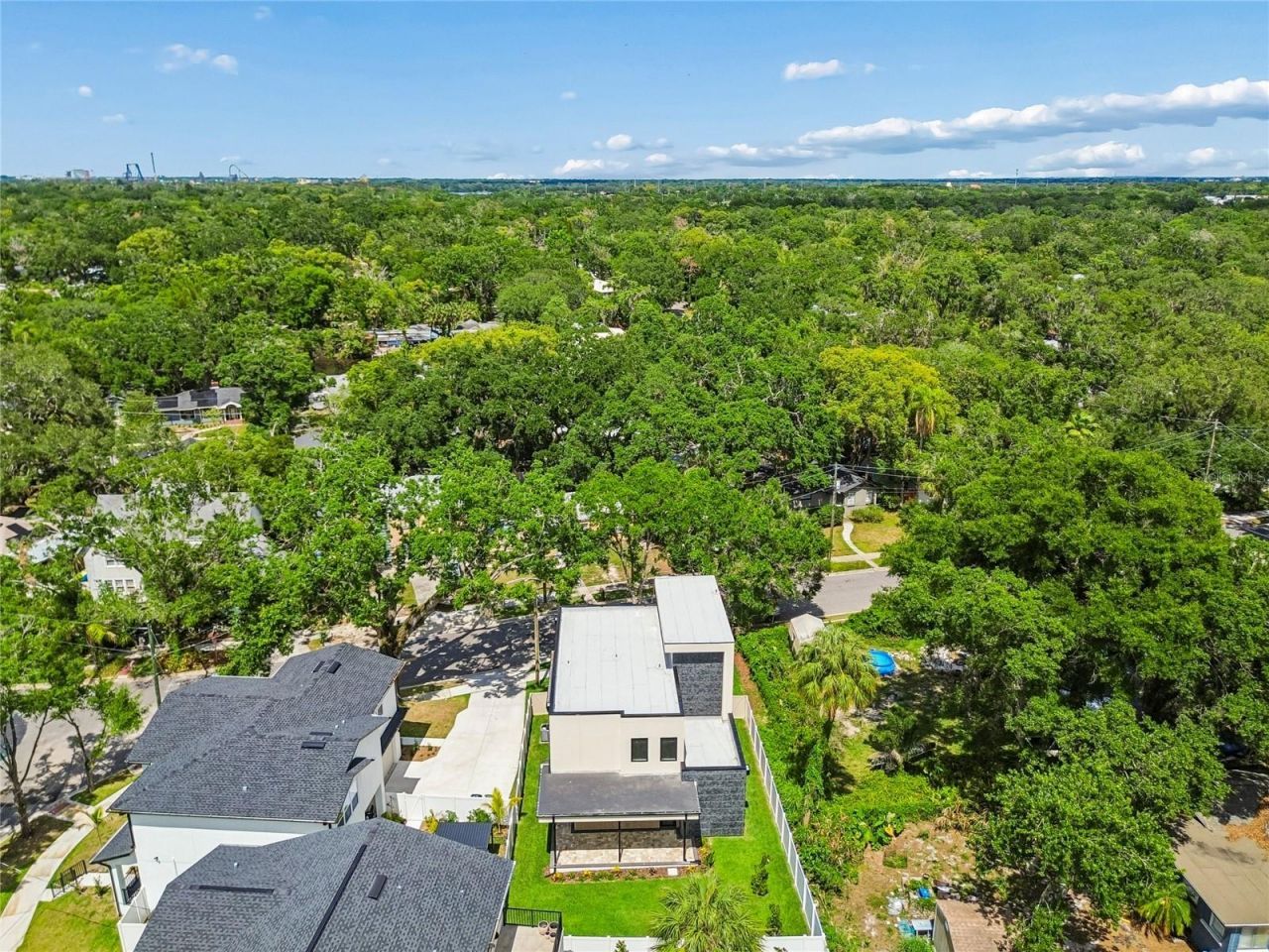 1305 Hilton Place, Tampa, FL 33604 Photo