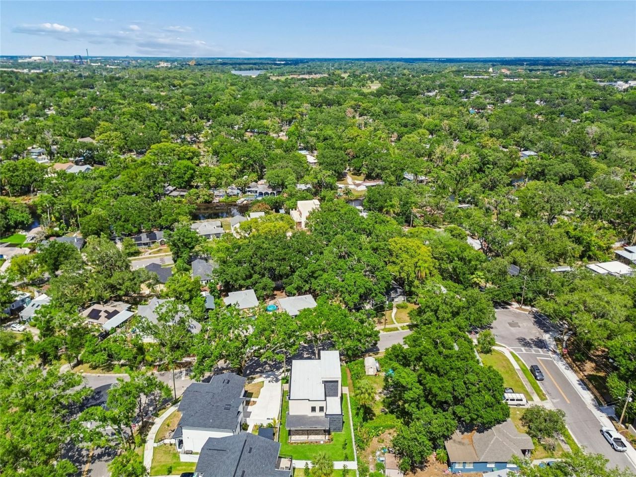 1305 Hilton Place, Tampa, FL 33604 Photo