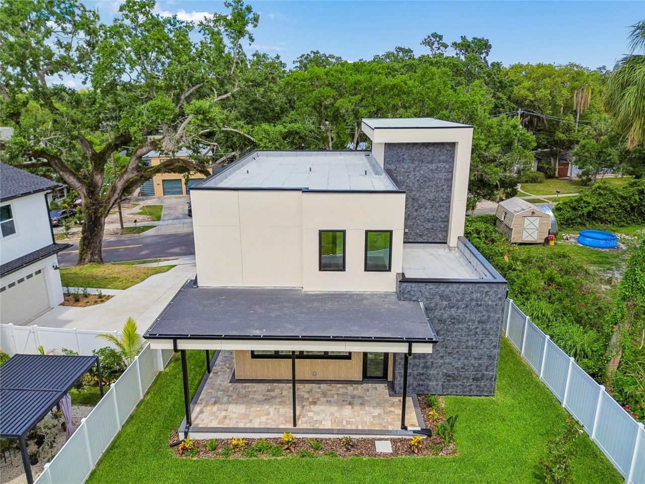 1305 Hilton Place, Tampa, FL 33604 Photo