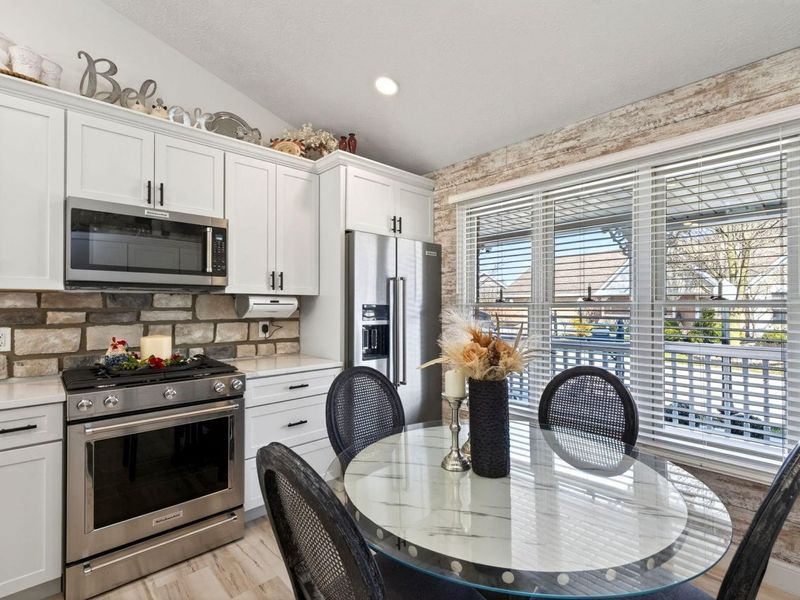 1495 Victorian Way, Springfield, OH 45503 Photo 12