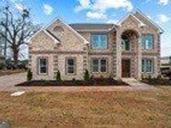 392 Price Place, Norcross, GA 30071