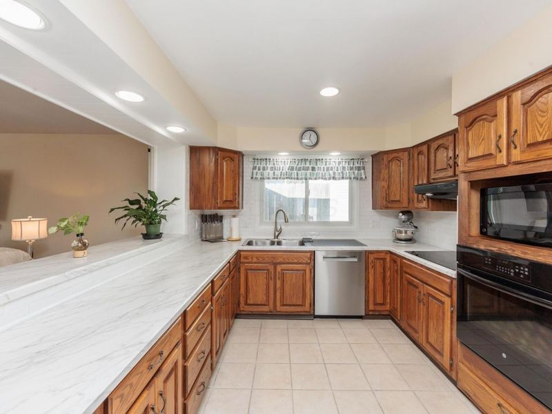 1066 Burkwood Road , Mansfield, OH 44907 Photo 10