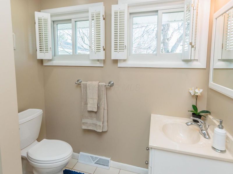 1066 Burkwood Road , Mansfield, OH 44907 Photo 21