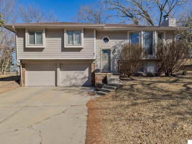 1005 Conestoga Road, Papillion, NE 68046