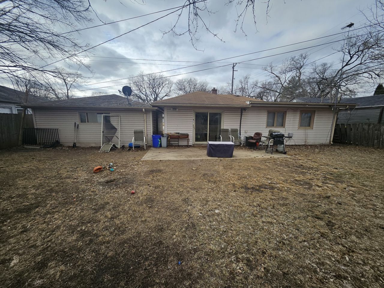 2907 Ridge Avenue , Rockford, IL 61103 Main Photo