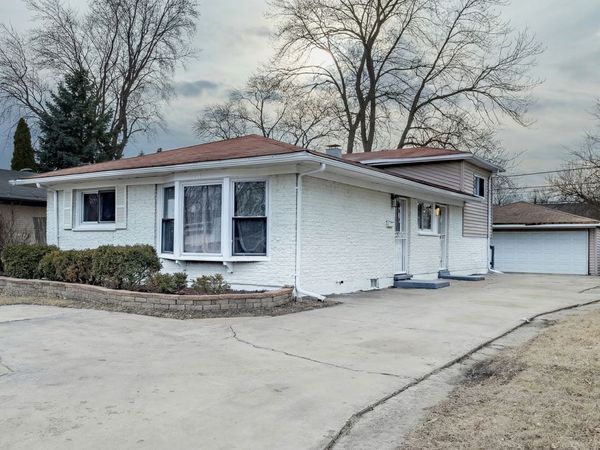 16412 Wood Street , Markham, IL 60428