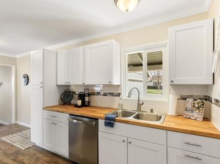 2117 Venus Dr, Sacramento, CA 95864 Photo