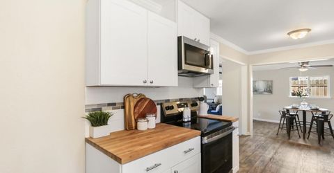 2117 Venus Dr, Sacramento, CA 95864 Photo