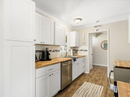 2117 Venus Dr, Sacramento, CA 95864 Photo