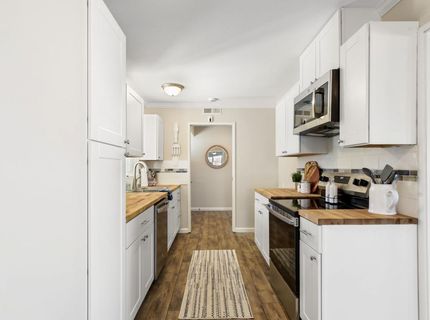 2117 Venus Dr, Sacramento, CA 95864 Photo