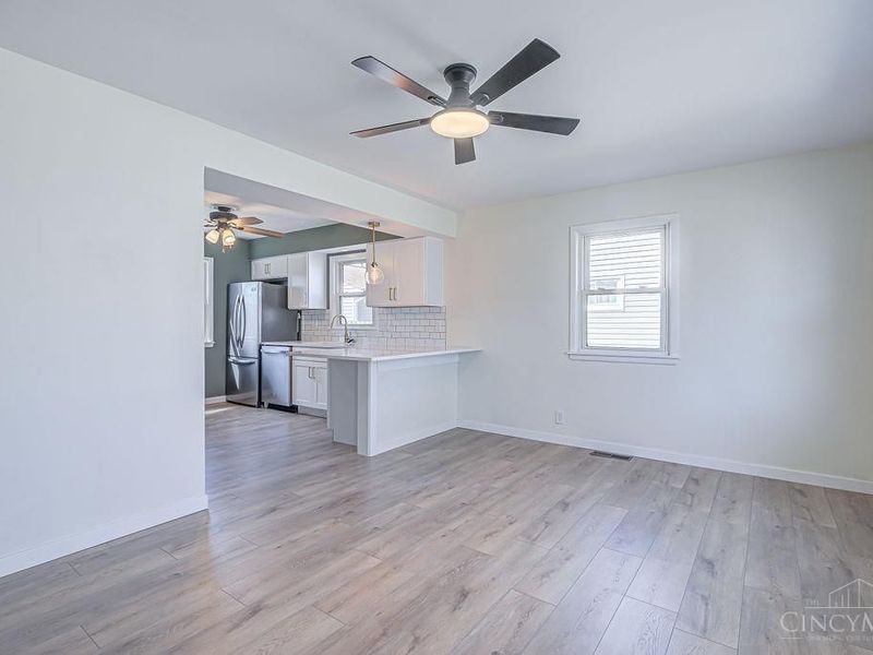 1625 Biscayne Drive, St Clair Twp, OH 45013 Photo 12