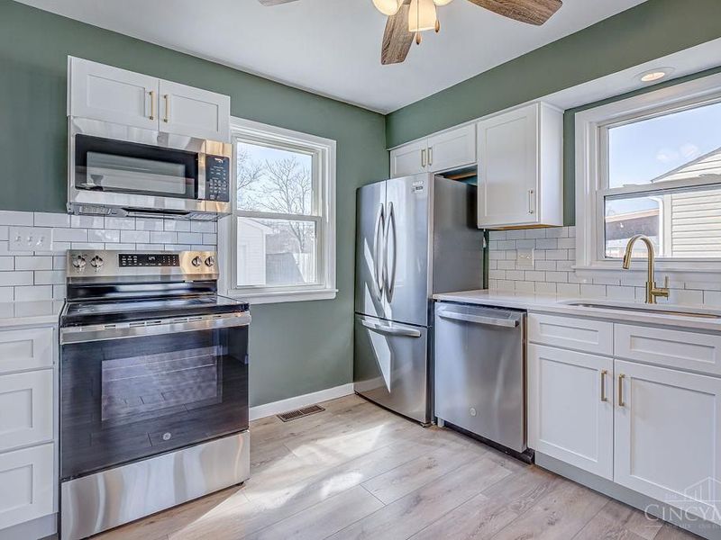 1625 Biscayne Drive, St Clair Twp, OH 45013 Photo 17