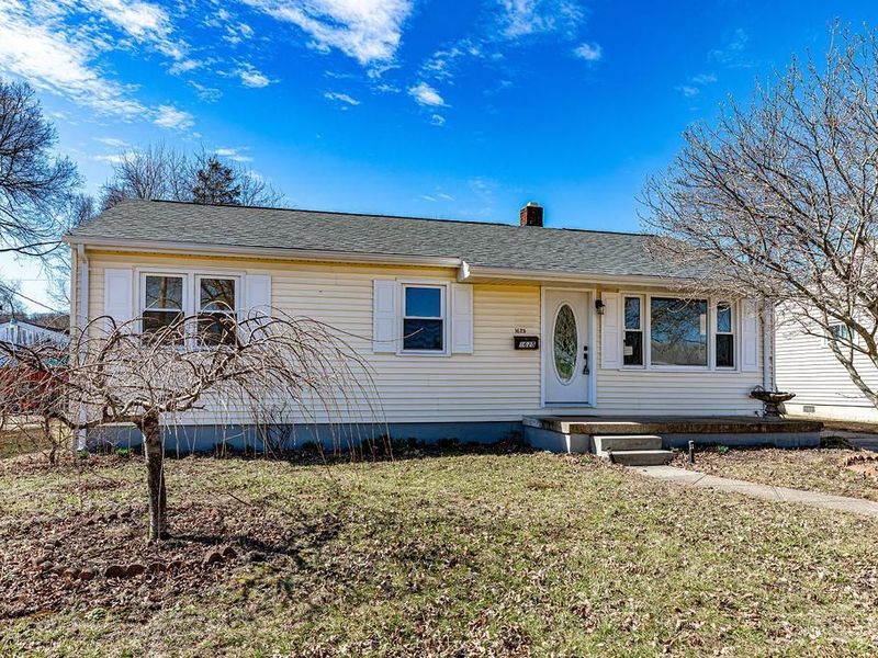 1625 Biscayne Drive, St Clair Twp, OH 45013 Photo 2