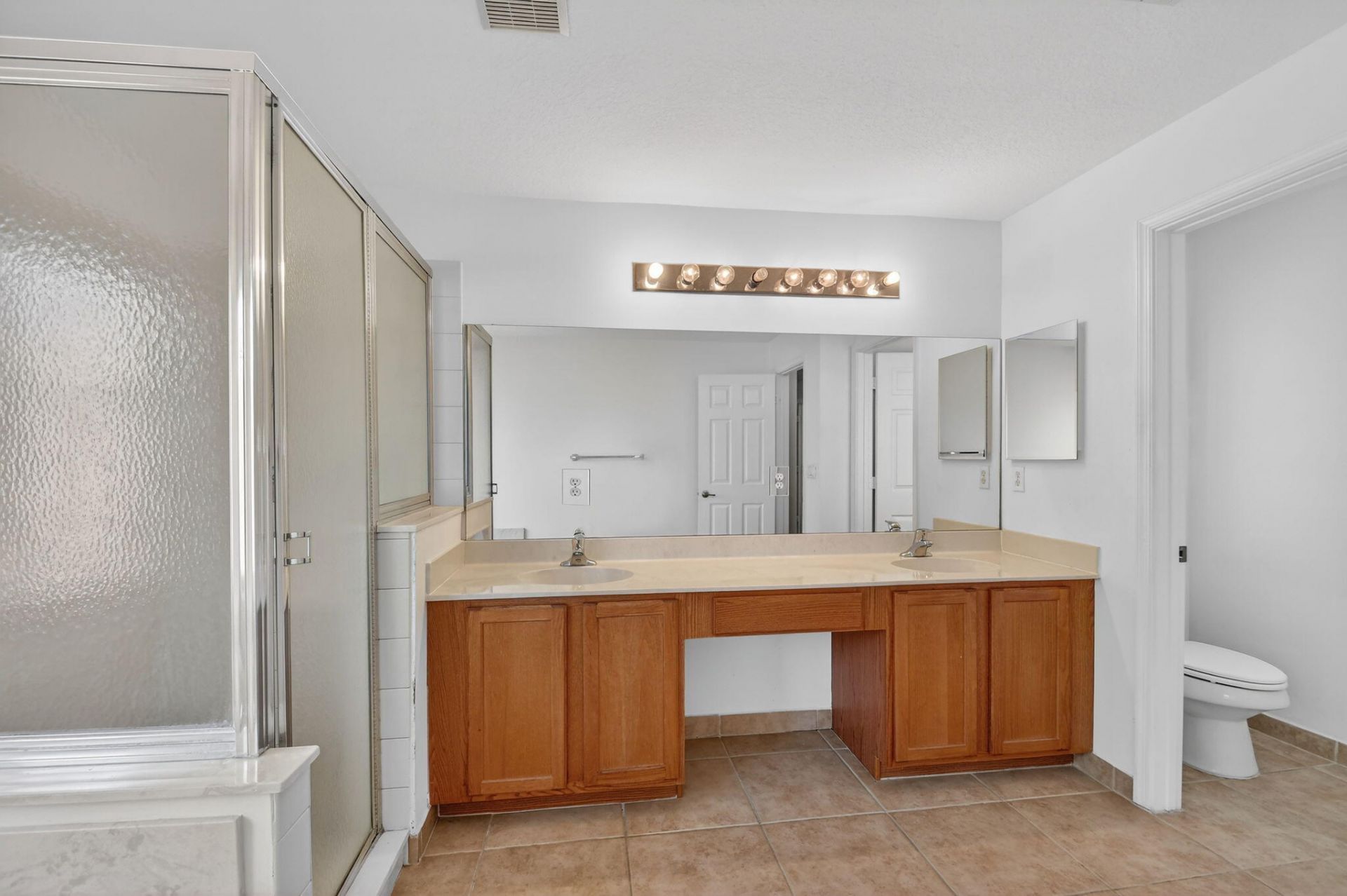 1053 Center Stone Lane, Riviera Beach, FL 33404 Photo