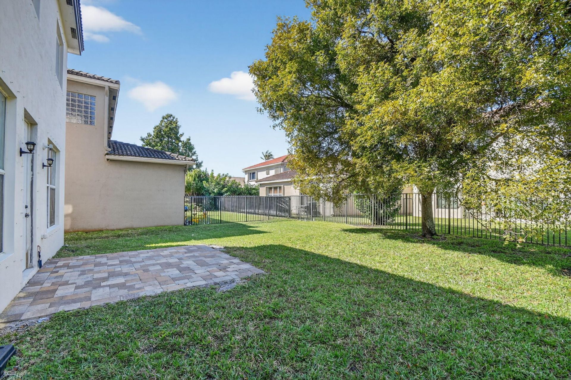1053 Center Stone Lane, Riviera Beach, FL 33404 Photo