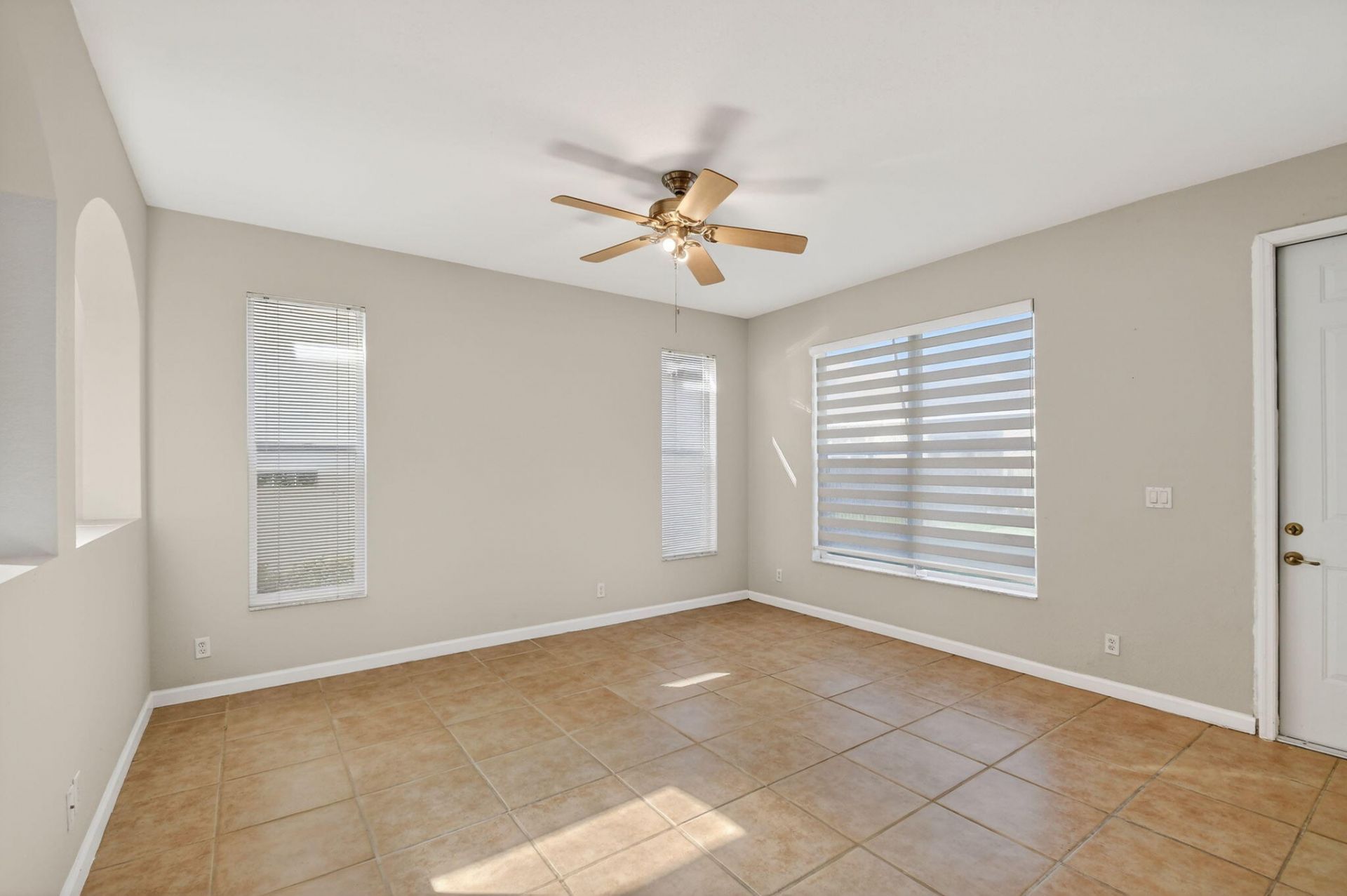 1053 Center Stone Lane, Riviera Beach, FL 33404 Photo