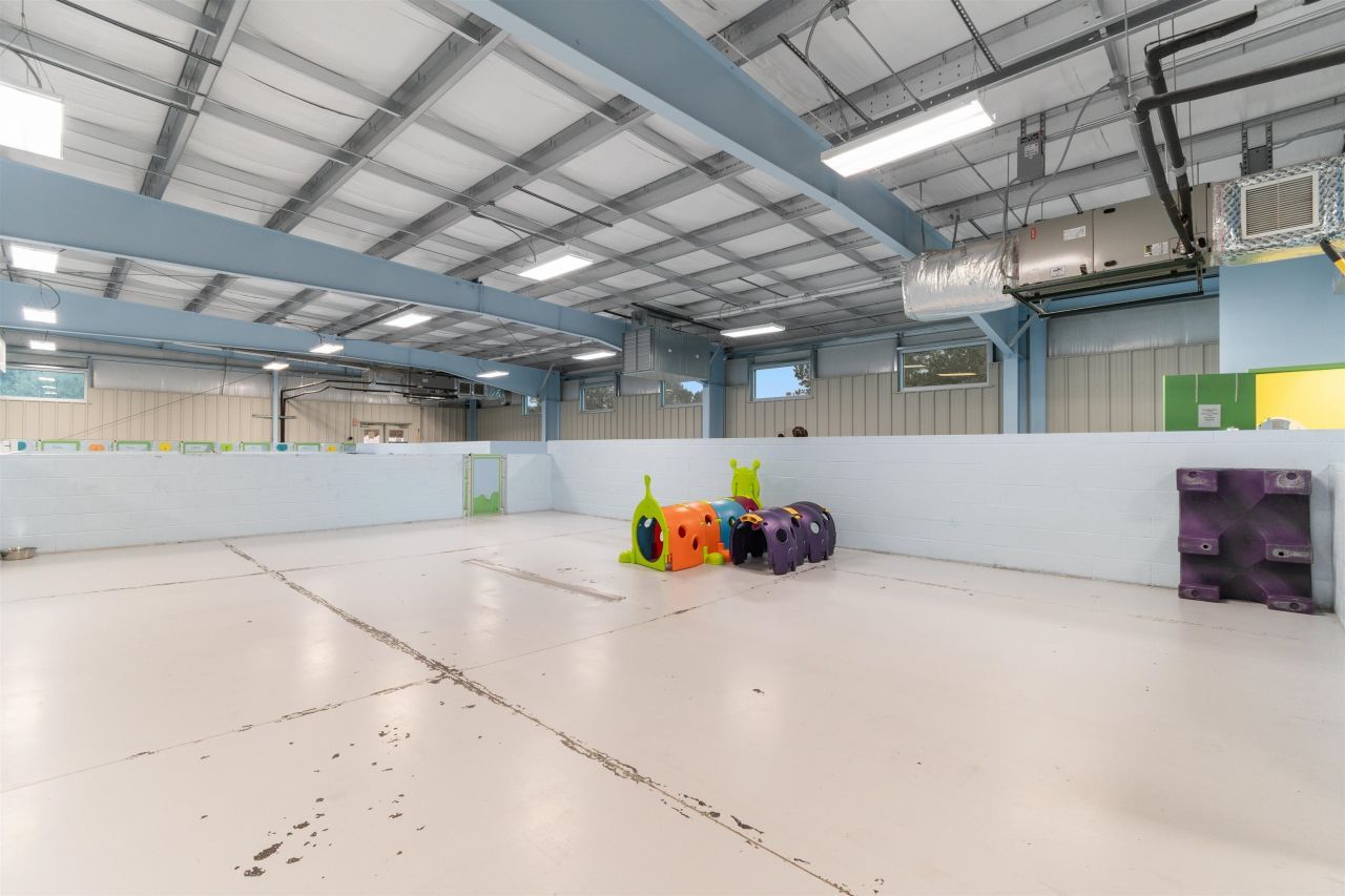 501 Myrtle Ridge Dr.  Photo 14