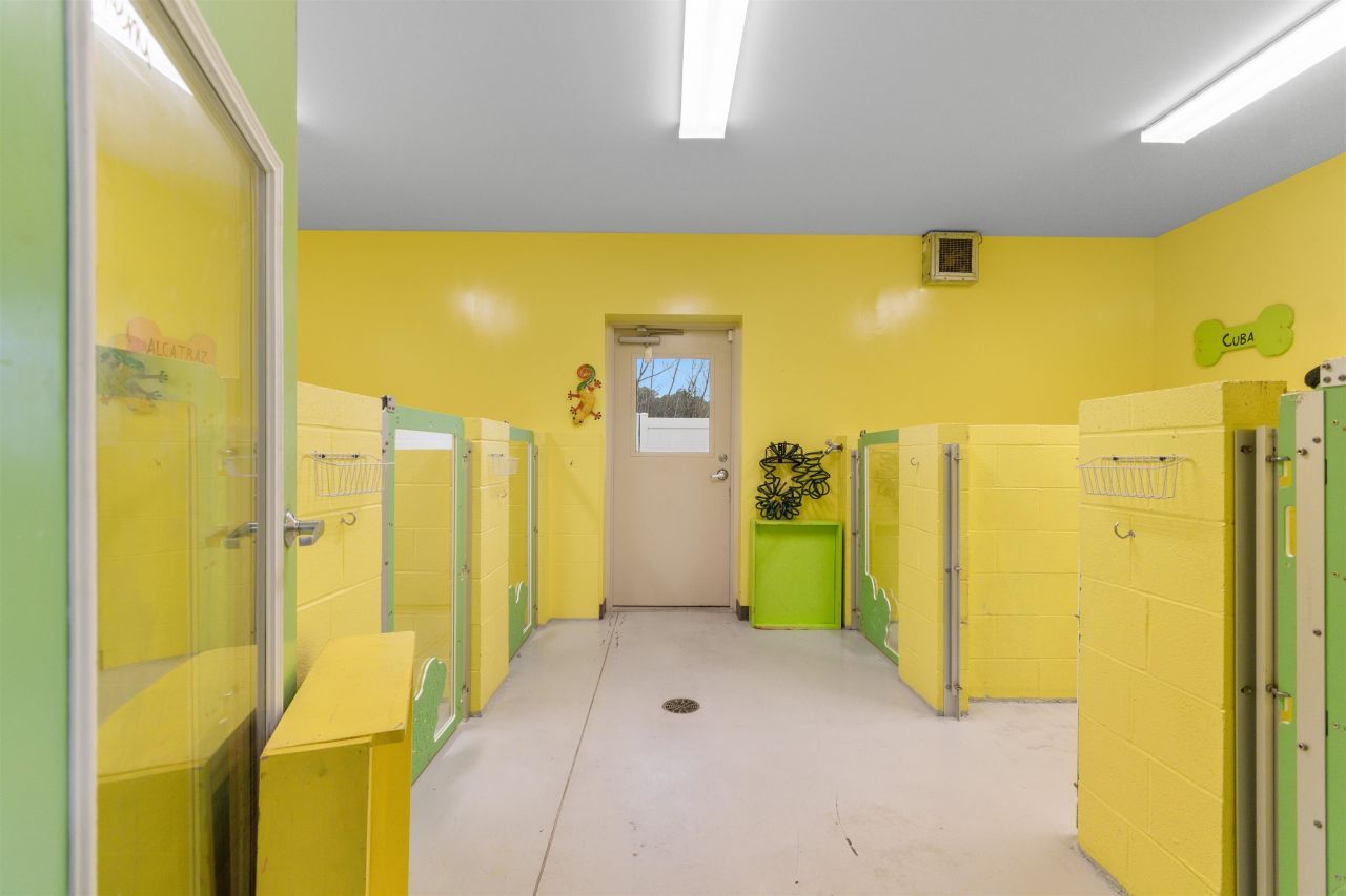 501 Myrtle Ridge Dr.  Photo 18