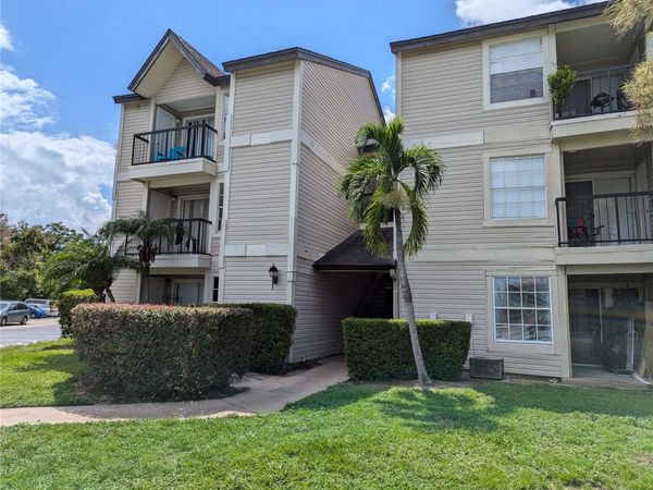 1964 LAKE ATRIUMS CIRCLE , Unit 162, ORLANDO, FL 32839