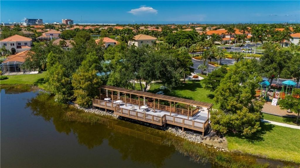 15470 Laguna Hills Drive, Fort Myers, FL 33908 Photo