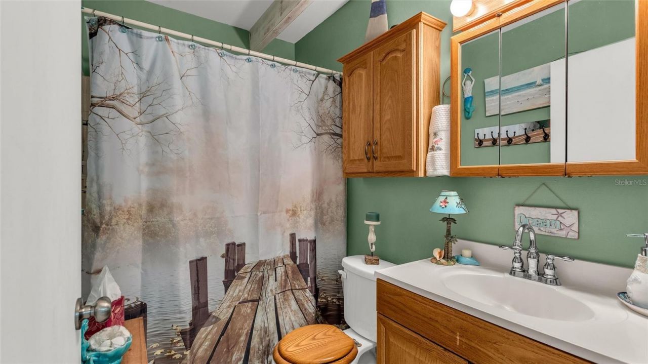 5109 Club Circle , Lakeshore, FL 33854 Photo