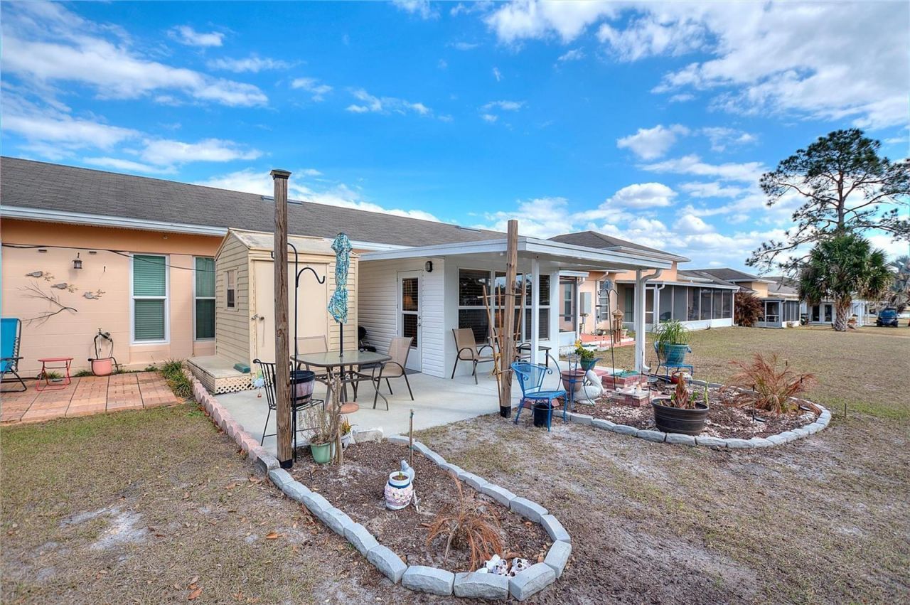 5109 Club Circle , Lakeshore, FL 33854 Photo