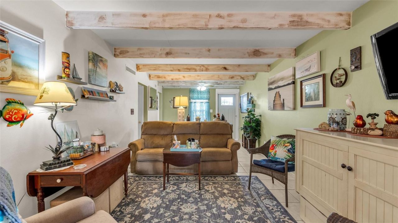 5109 Club Circle , Lakeshore, FL 33854 Photo