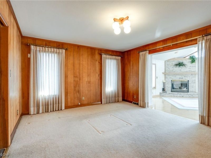 1196 N Skyline Drive, Seven Hills, OH 44131 Photo 16