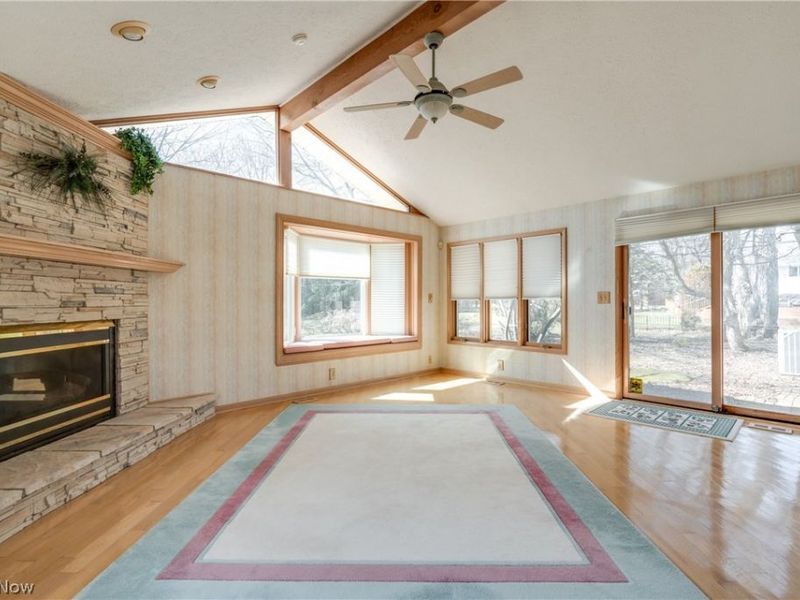 1196 N Skyline Drive, Seven Hills, OH 44131 Photo 18