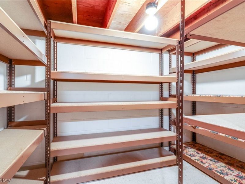 1196 N Skyline Drive, Seven Hills, OH 44131 Photo 34