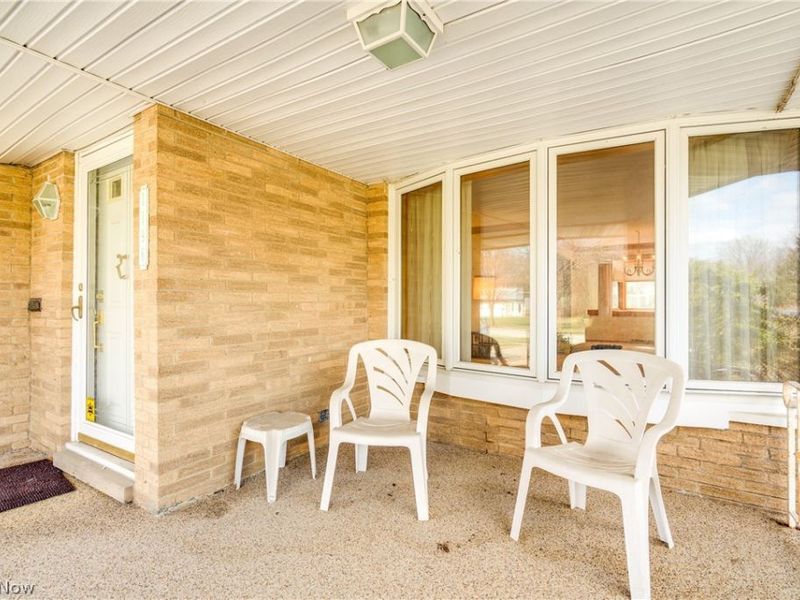 1196 N Skyline Drive, Seven Hills, OH 44131 Photo 5