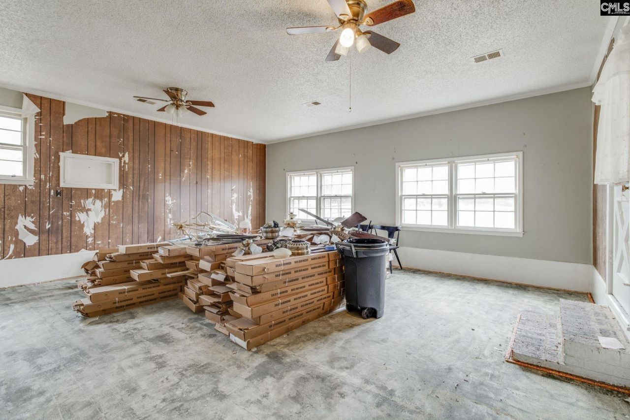 314 Cool Springs Drive  Photo 17