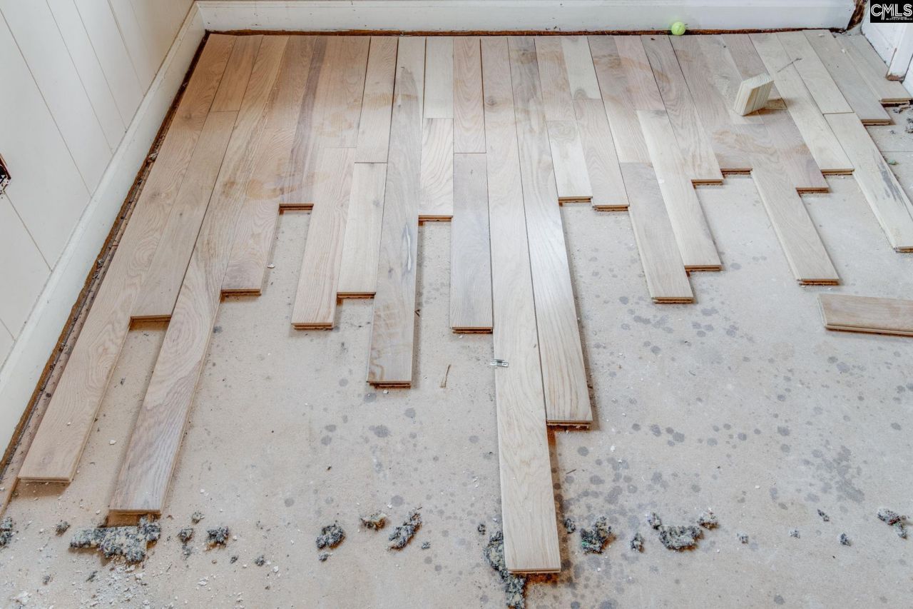 314 Cool Springs Drive  Photo 6