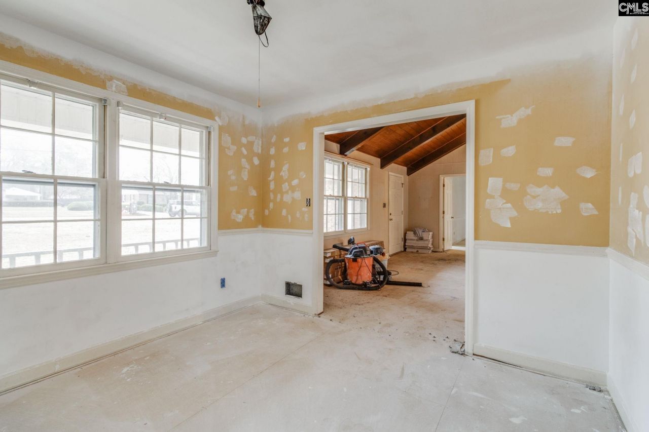 314 Cool Springs Drive  Photo 9