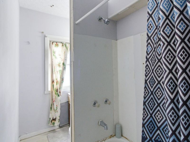 239 241 S Ogden Avenue, Columbus, OH 43204 Photo 14