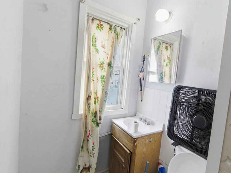 239 241 S Ogden Avenue, Columbus, OH 43204 Photo 15