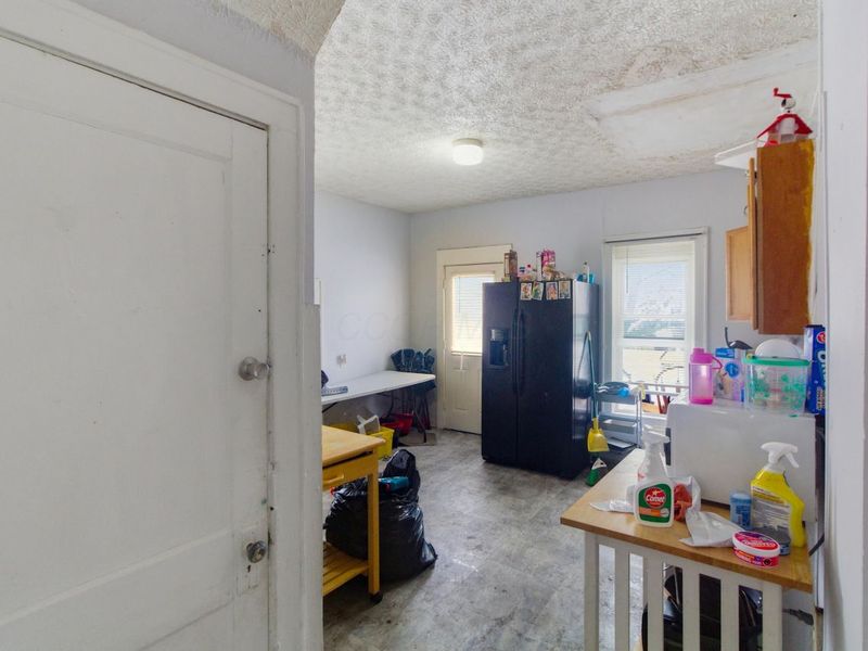 239 241 S Ogden Avenue, Columbus, OH 43204 Photo 6