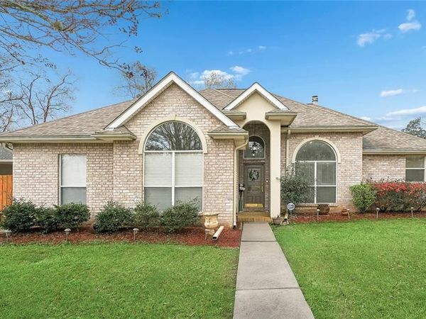 200 GAGE Court, Madisonville, LA 70447