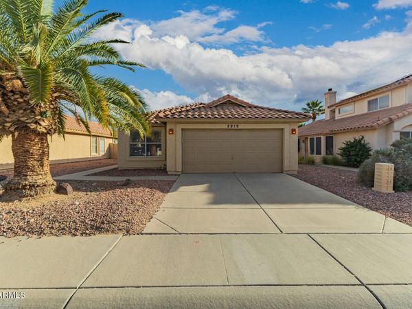 2919 E MUIRWOOD Drive, Phoenix, AZ 85048